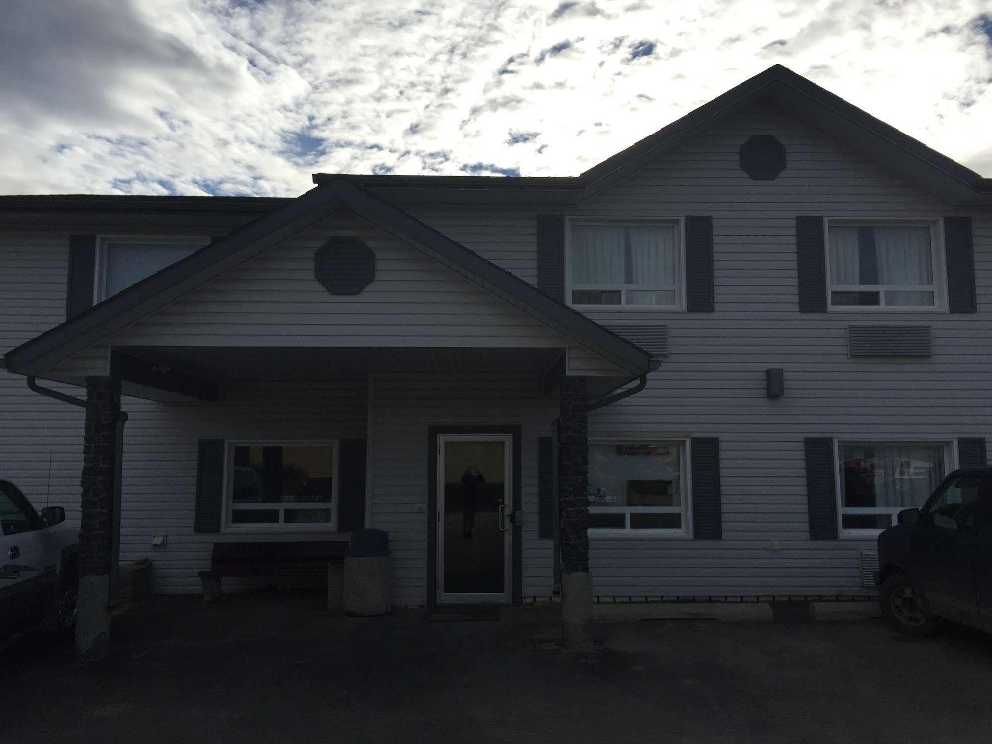 Crossfield Country Inn Esterno foto